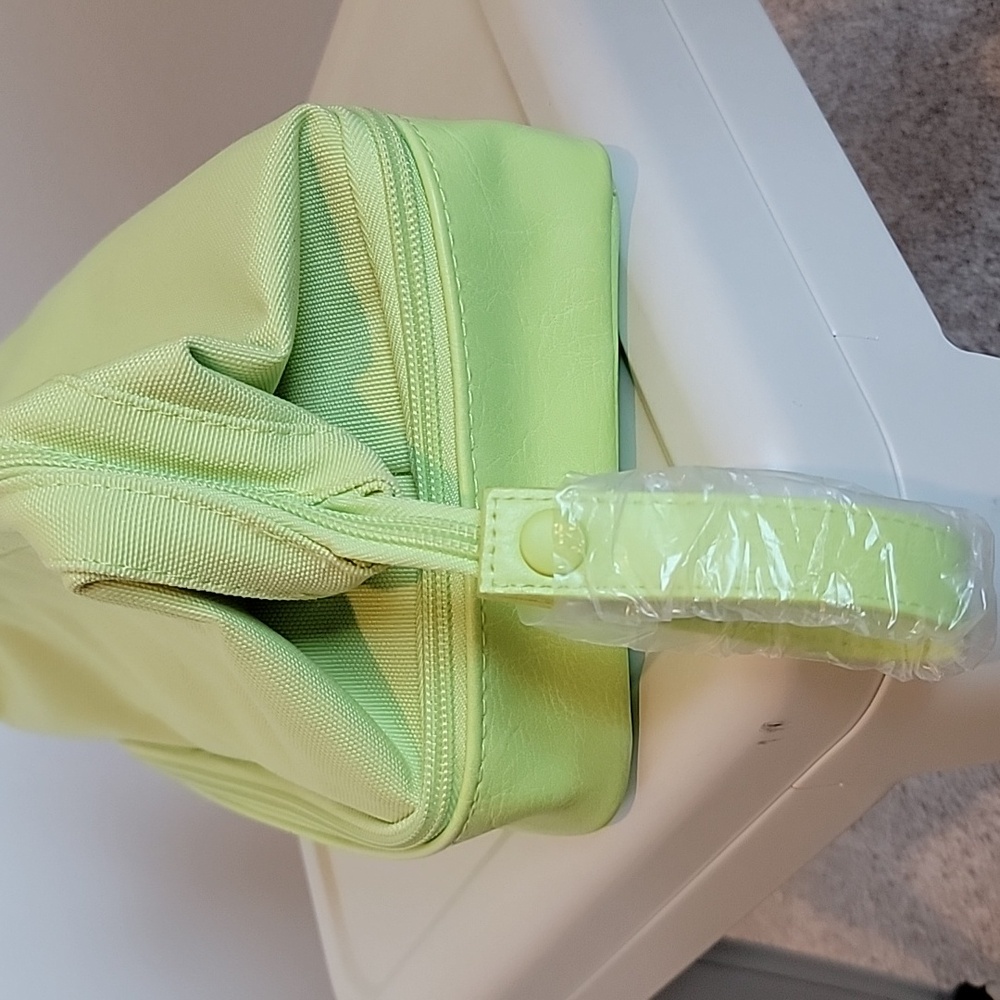 Beis Dopp Kit - Picture 5 of 6
